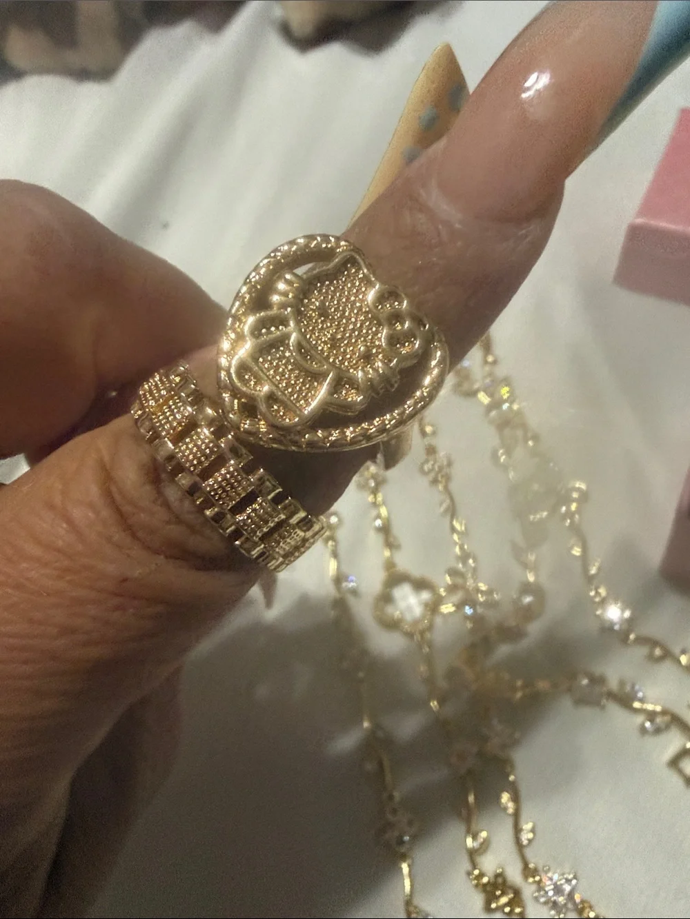 Hello Kitty, ring Jewelry Gold-tone Bracelet Set with Clear Crystals
